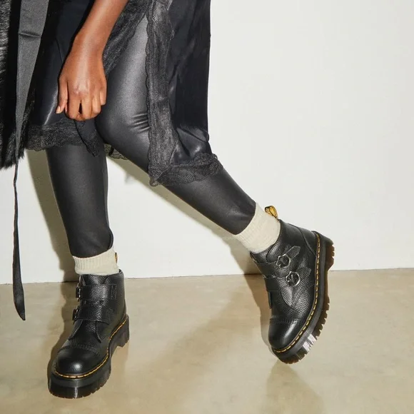 Dr. Martens Devon Flower Buckle Platform Boots – Black | Size 10 grunge goth - Picture 4 of 12